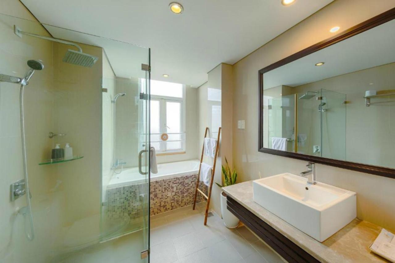 Beach House An Thuong Hotel Da Nang Esterno foto